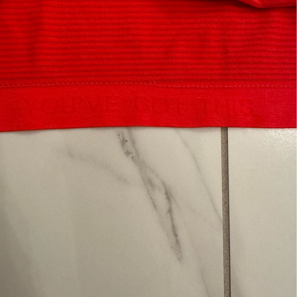 Lululemon Swiftly Tech Relaxed Fit Polo Hot Heather size 6 - Picture 3 of 9